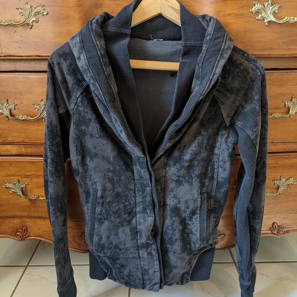 Lululemon Jacket